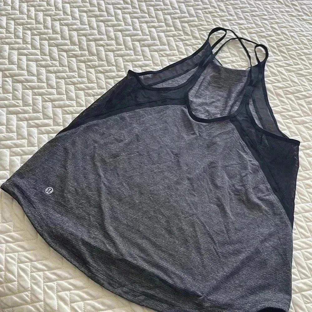Lululemon - Picture 2 of 4